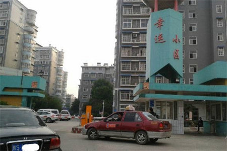 世纪锦绣新出业主自住婚房中间位置真实出售业主置换